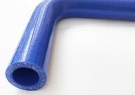 De Slang van de Siliconeradiator Doek Versterkte het Verpakken Blauwe Glanzende Vlotte Oppervlakte op hoge temperatuur